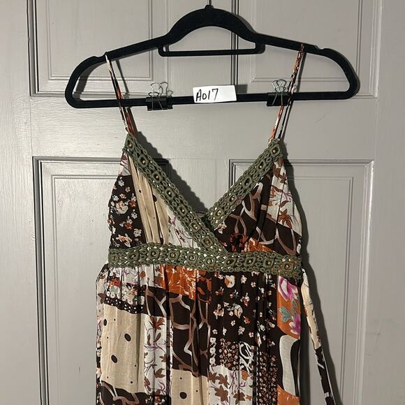 guc/ Lipstick Floral Patchwork Boho Dress. size S - Picture 3 of 8